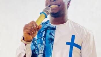 Pastor Ade Abraham Charges Congregation ₦310,000 Each To ‘Fly Them To Heaven’