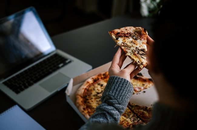 5 Reasons You Should Stop Eating Late At Night