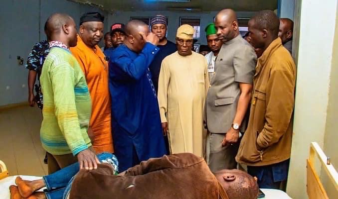 Atiku, Saraki visit victims of accident involving PDP supporters in Plateau