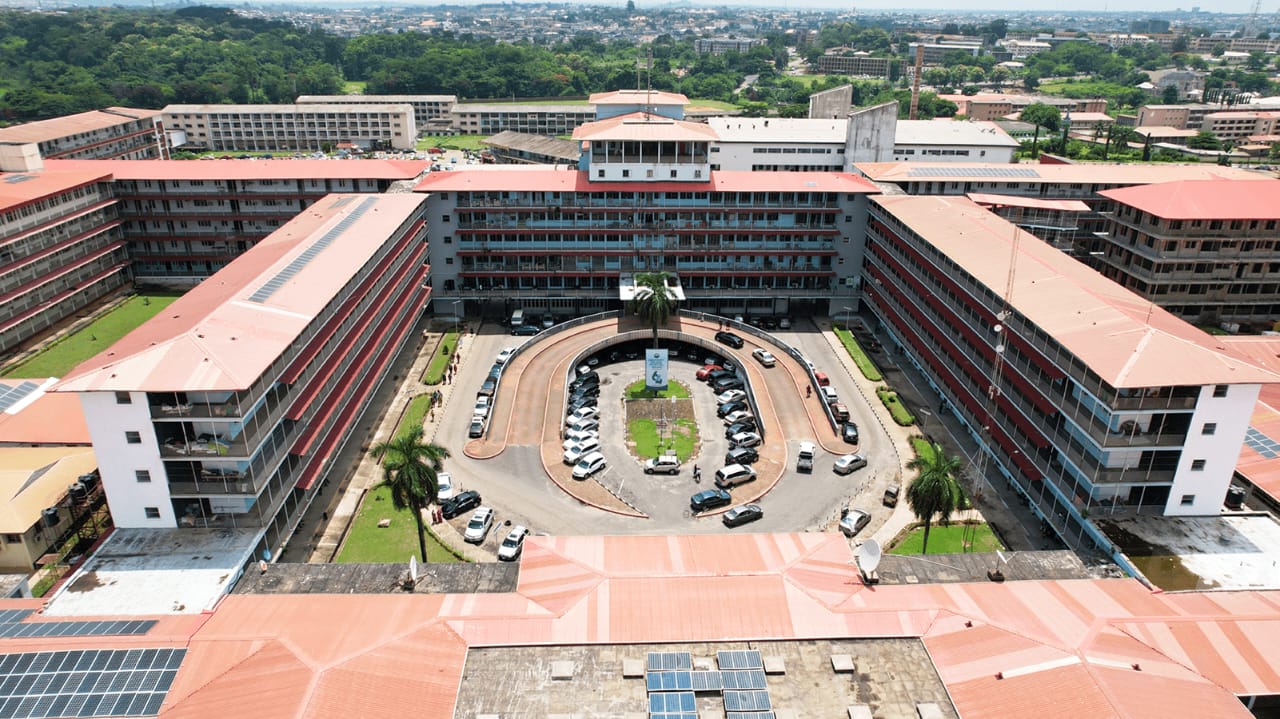 Ibadan Teaching Hospital Thrown Into Darkness Over Debt