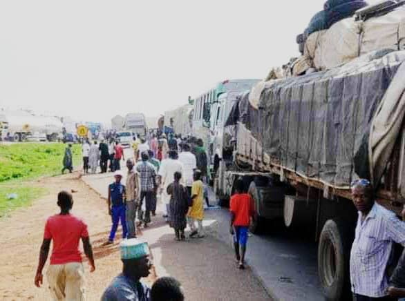Truck conveying food items with Tinubu’s image attacked in Ondo 