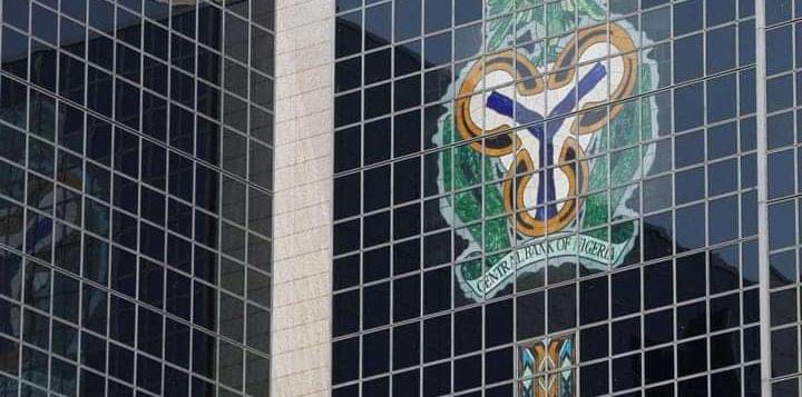 BREAKING: CBN begins sale of dollars to BDCs at N1,101