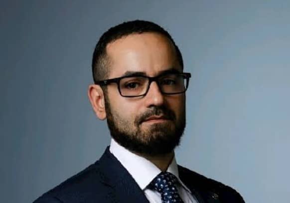 Detained Binance Executive Slumps In Court