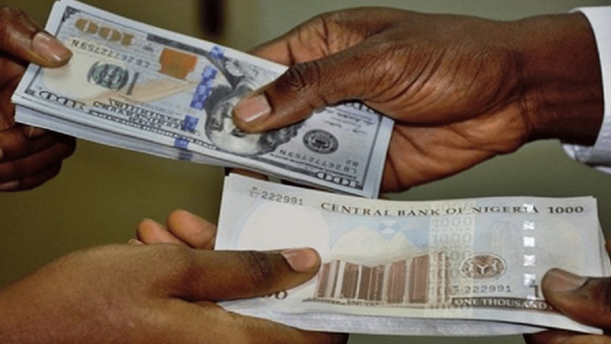 Again, Naira depreciates by 0.16% against dollar at official market