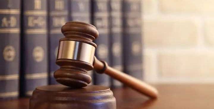 Court bars Soun of Ogbomoso, kingmakers from removing Chief Imam