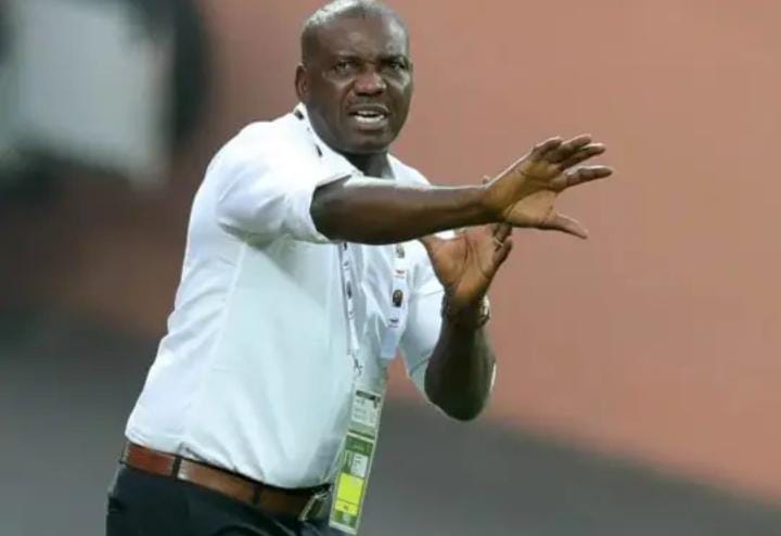 Super Eagles interim coach, Eguavoen debunks resignation rumour