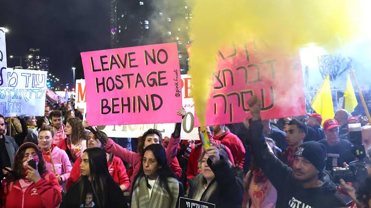 Hamas to Release 11 More Hostages