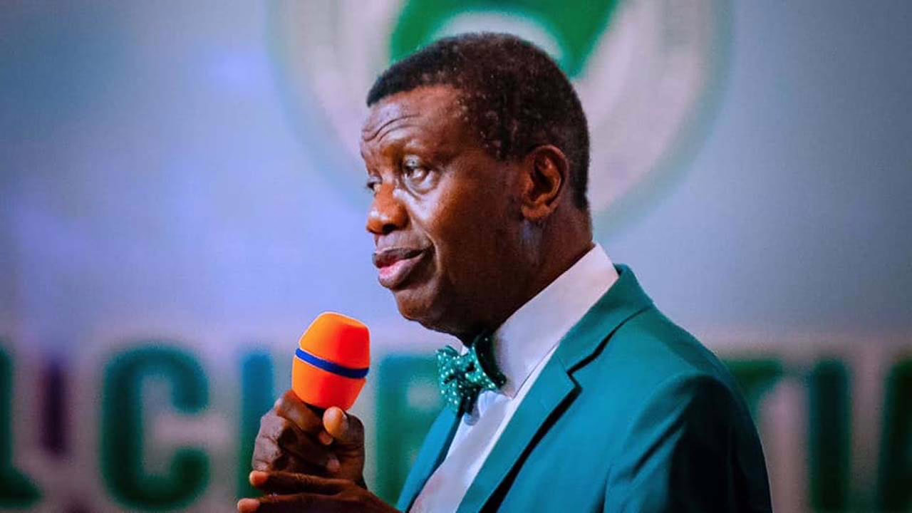 “RCCG Governing Council Will Hold Meetings on the Moon”, Adeboye Shocks The World With New Prophecy